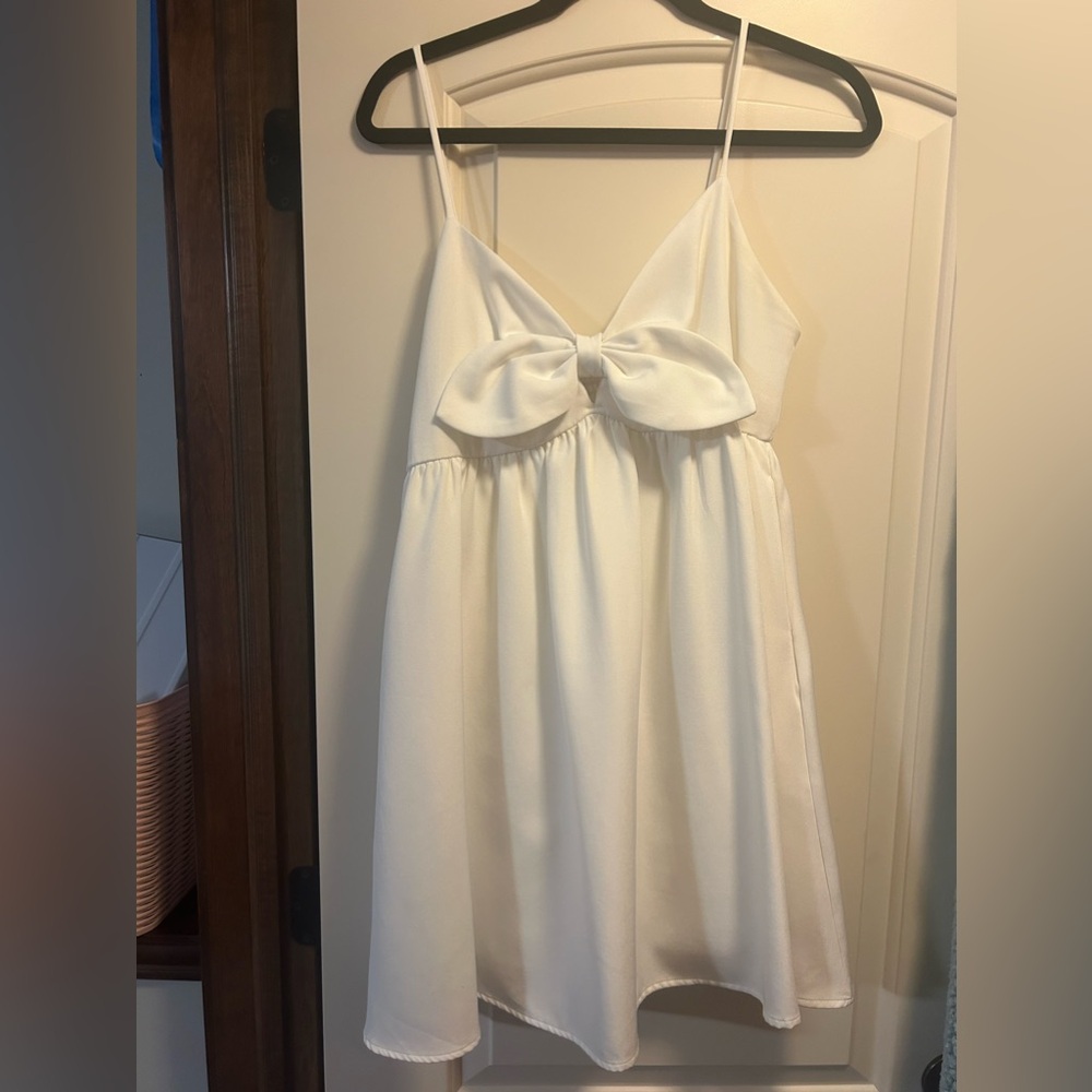 White TCEC bow mini dress!